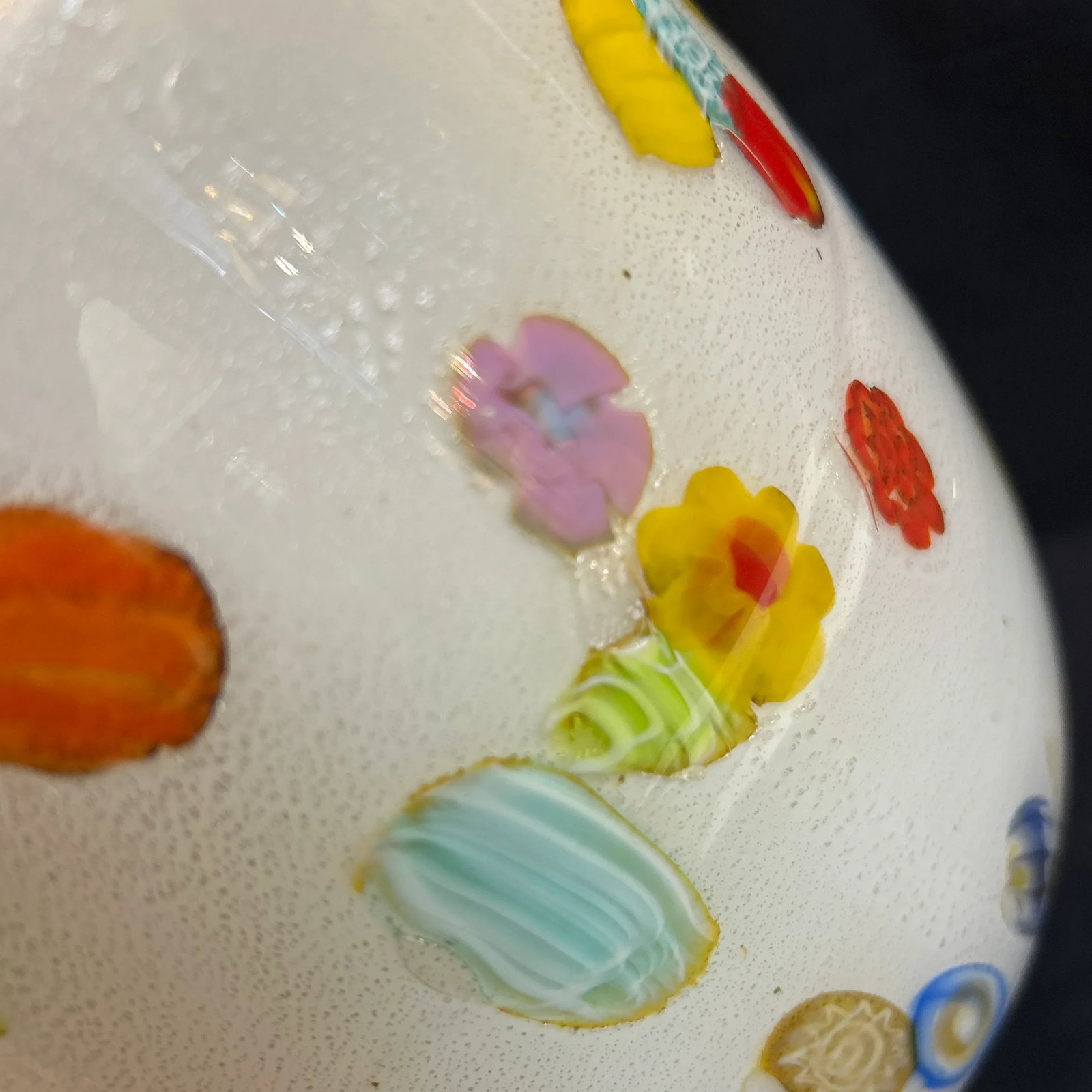 Italian Hand Blown Millefiori Vase With Silver Leaf Flecking - 7