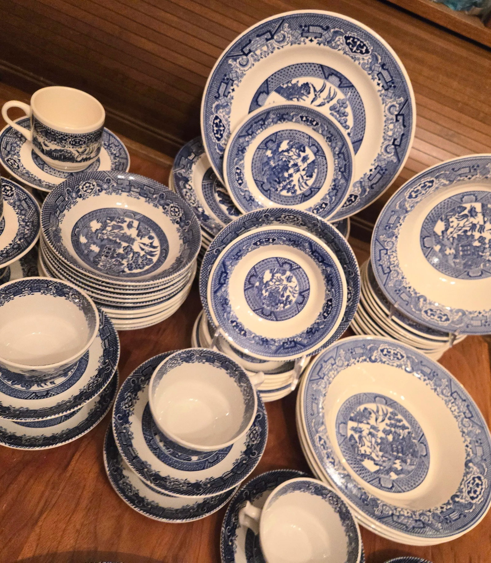 Twelve Place Settings Plus Blue Willow China- Set Of - 10