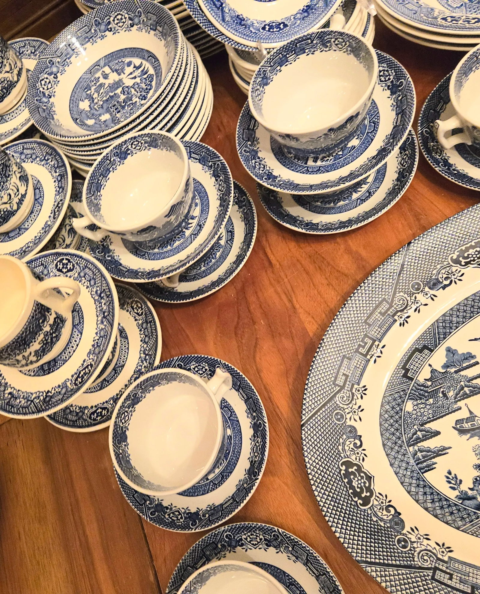 Twelve Place Settings Plus Blue Willow China- Set Of - 3