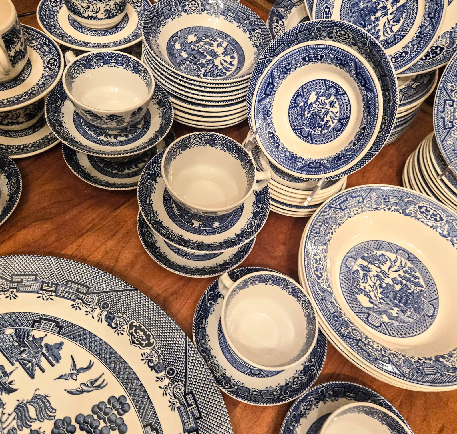 Twelve Place Settings Plus Blue Willow China- Set Of - 5
