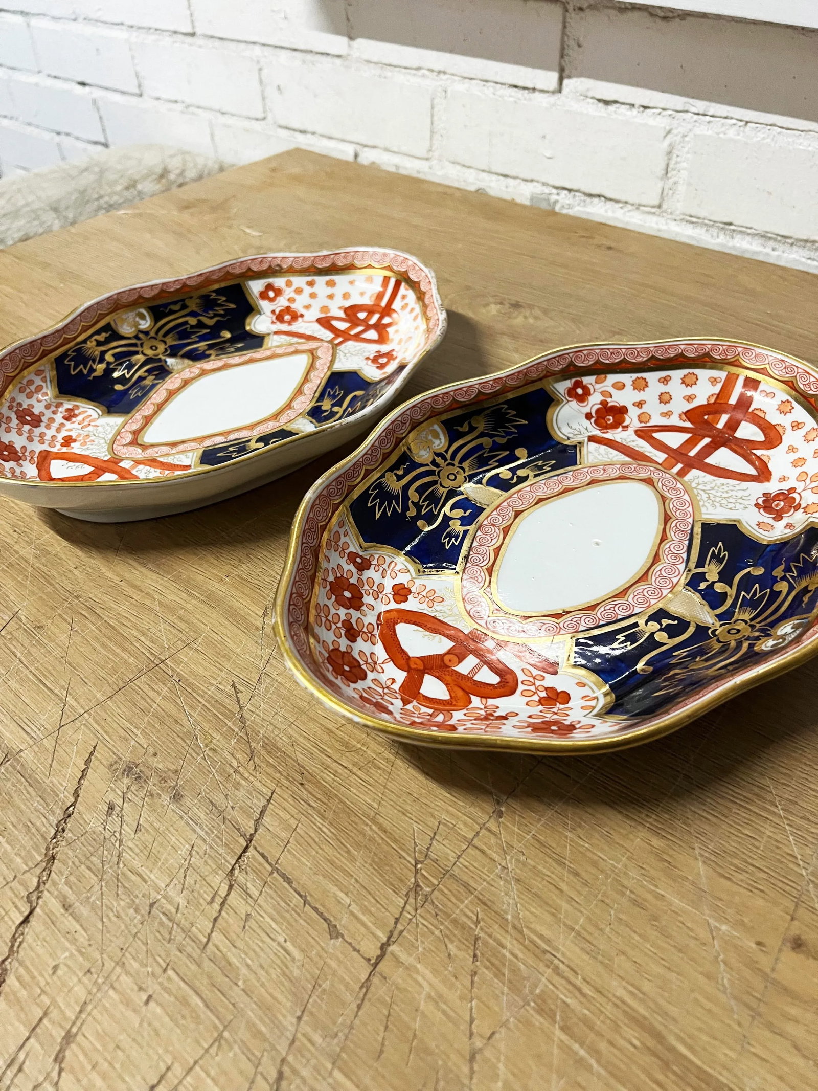 19th Century Spode Imari " Dollar" Pattern Oval Porcelain Plates- A Pair - 3