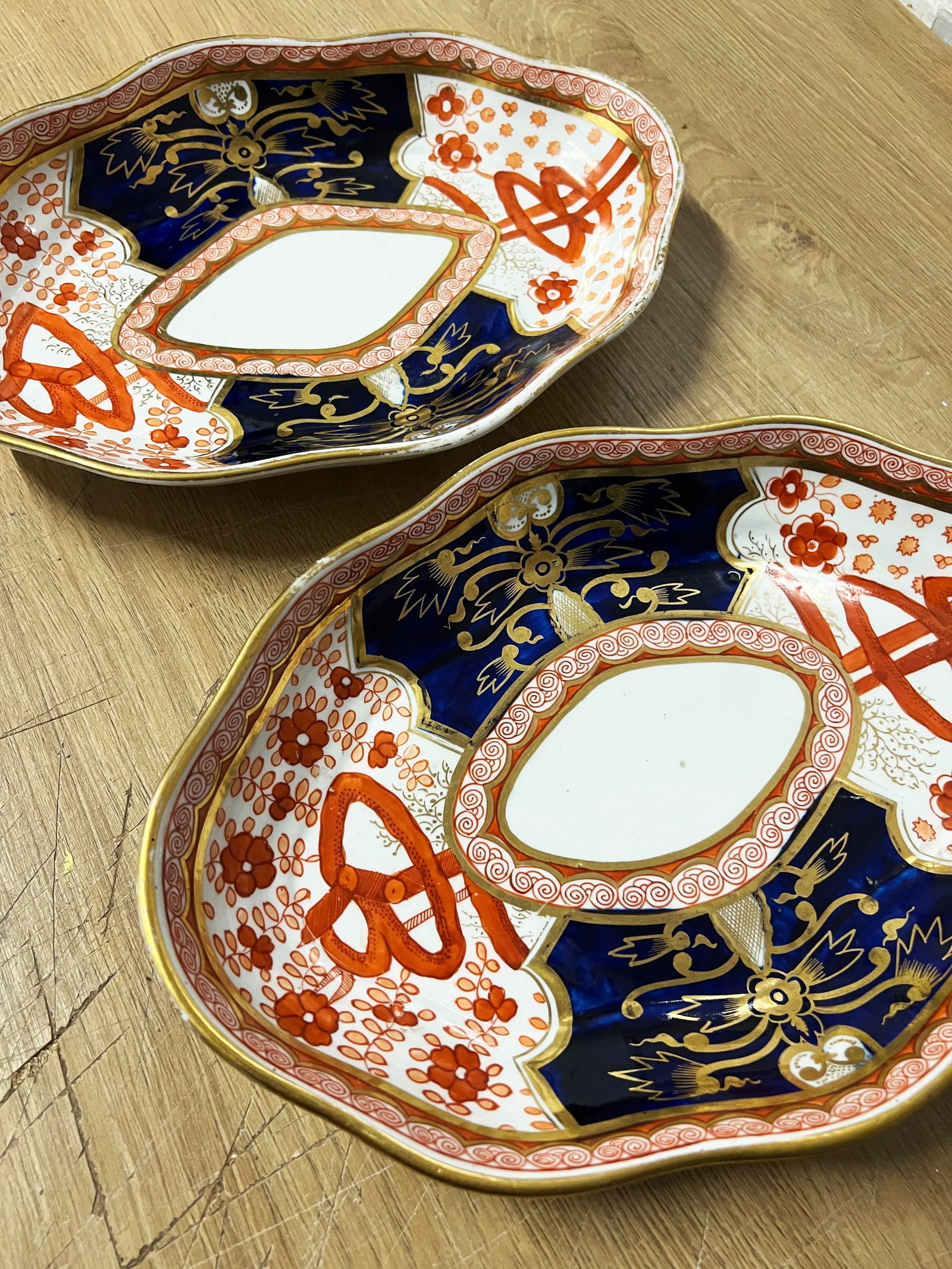 19th Century Spode Imari " Dollar" Pattern Oval Porcelain Plates- A Pair - 5