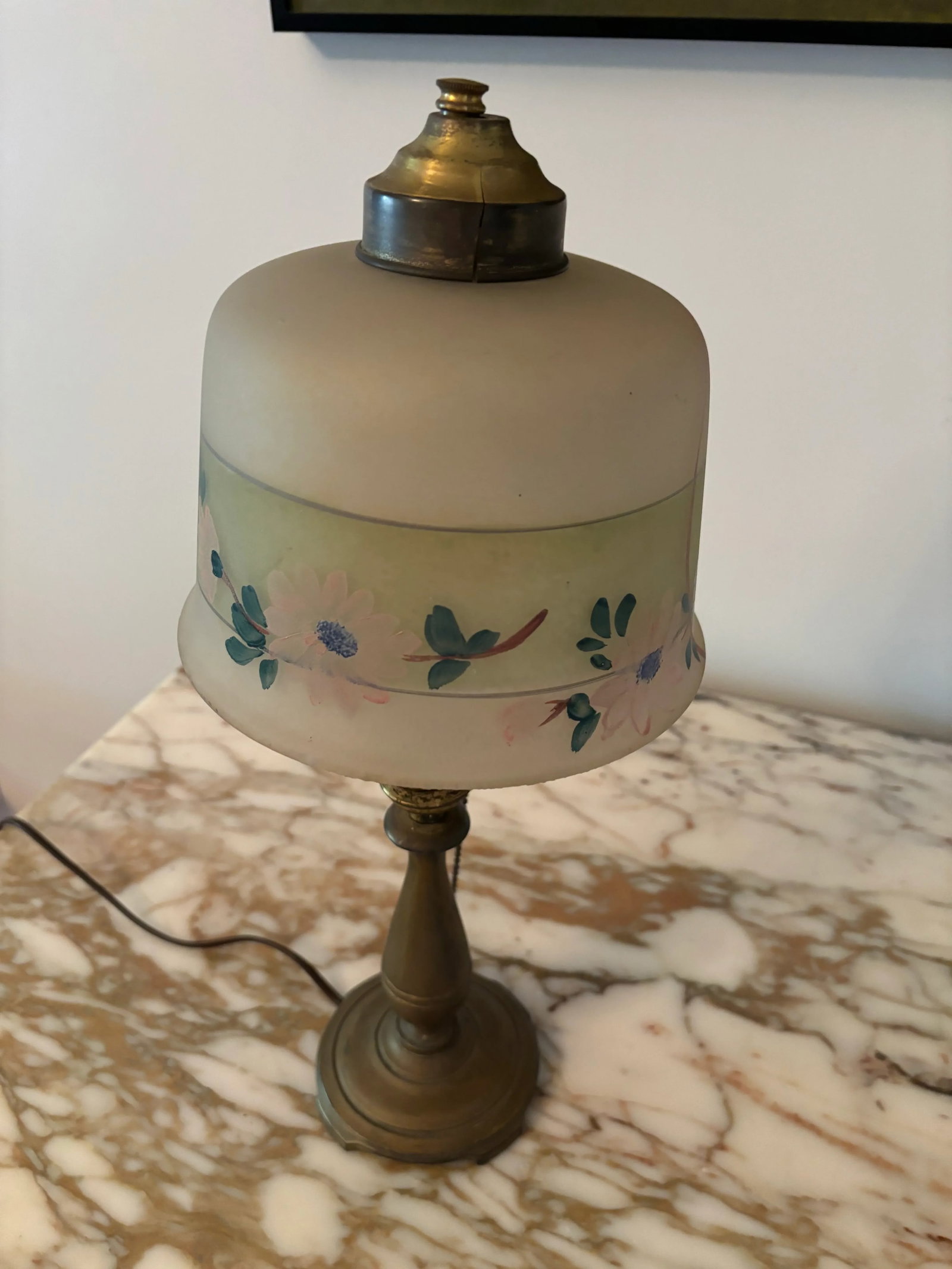 Early 20th Century Moe-Bridges Hand Painted Boudoir Lamp - 5