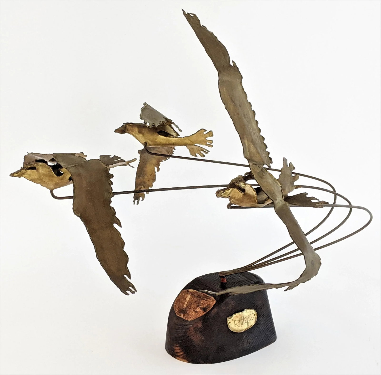 Flying Seagulls Brass Table Sculpture by Ratafia - 6