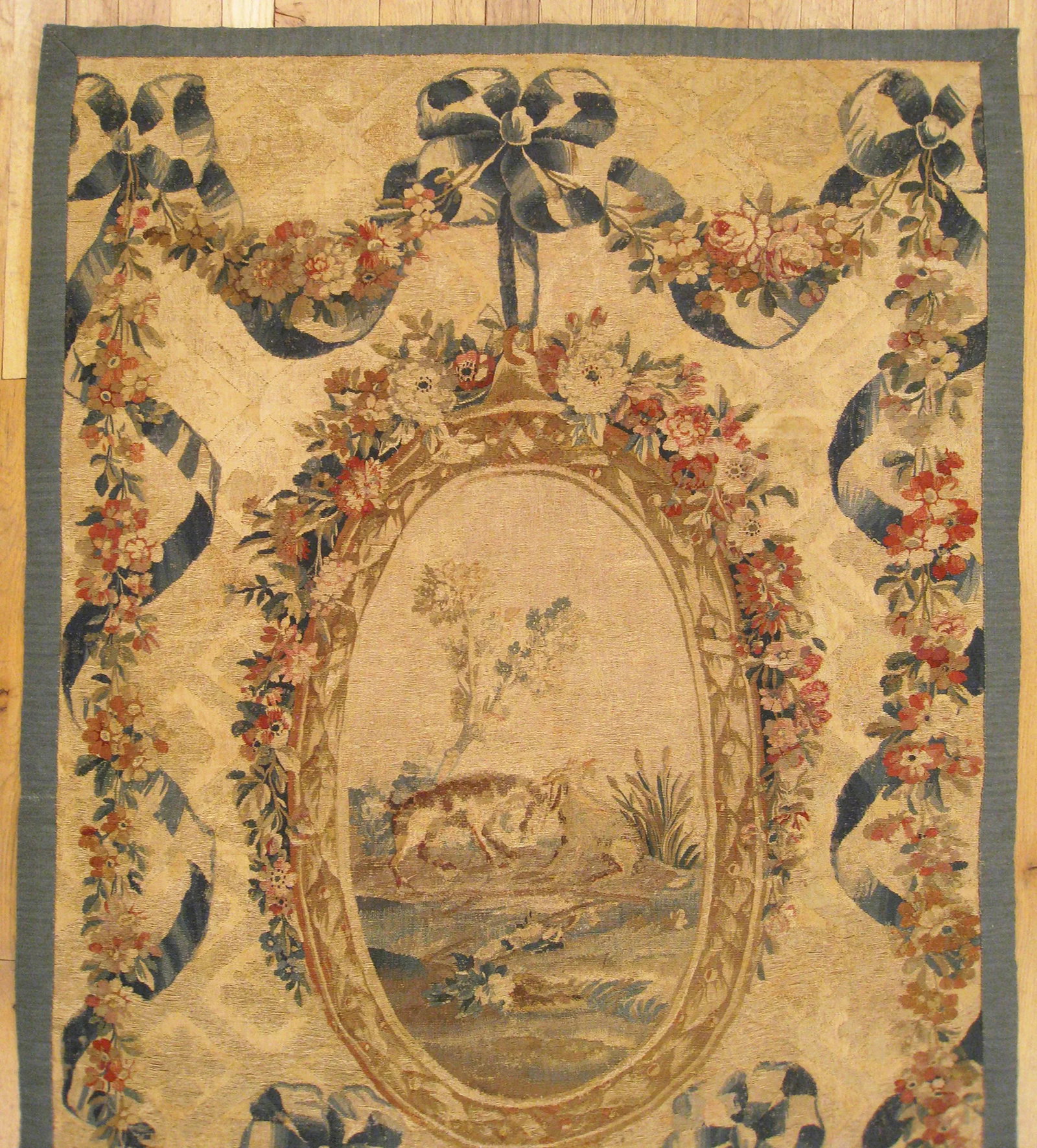 Mid 19th Century Antique French Aubusson Needlepoint Tapestry / Rug - 3'6'' * 6'9'' - 4