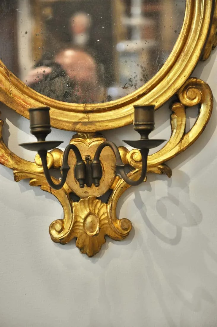 Early 19th Century Continental Neoclassical Giltwood Sconce Mirrors - a Pair - 6