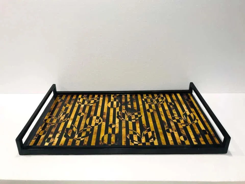 R&y Augousti Mosaic Tray in Black and Tortoise Pen-Shell, Circa 2000 - 3