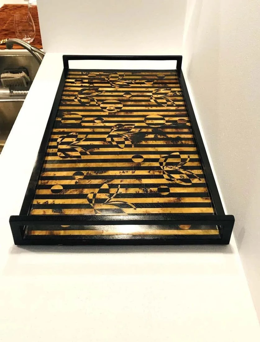 R&y Augousti Mosaic Tray in Black and Tortoise Pen-Shell, Circa 2000 - 7