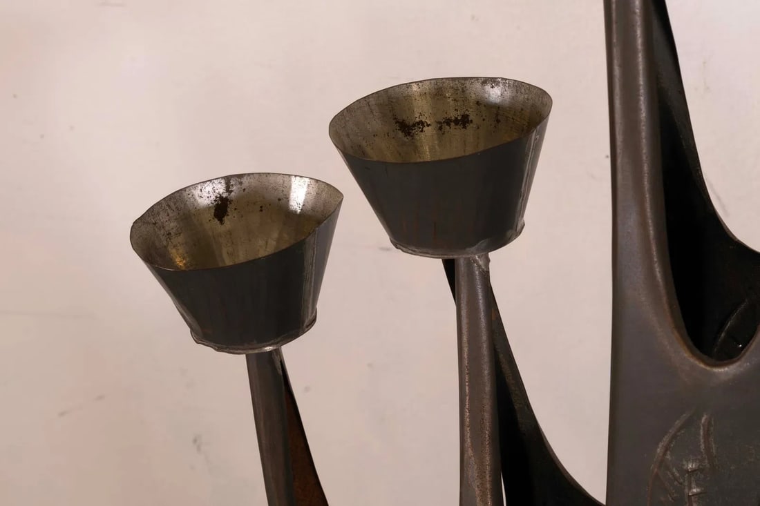 Modernist Gene Bryon Brutalist Hammered Tin Candelabra With Peace Dove & Flower Design, 1968 - 10