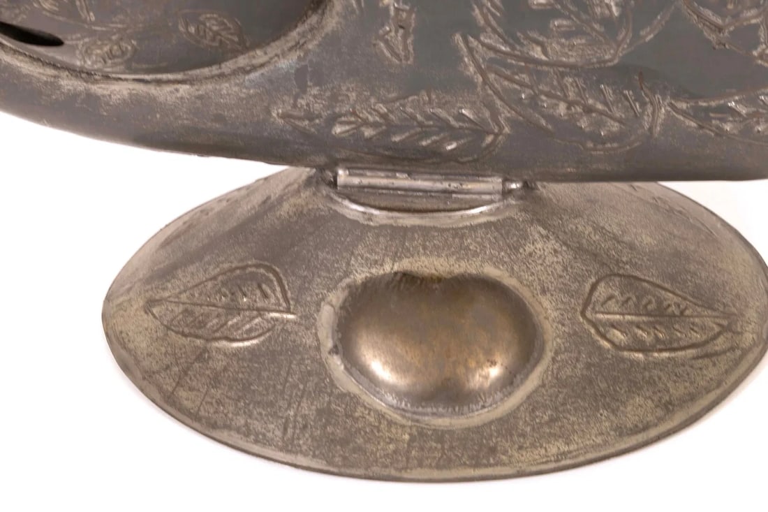 Modernist Gene Bryon Brutalist Hammered Tin Candelabra With Peace Dove & Flower Design, 1968 - 7