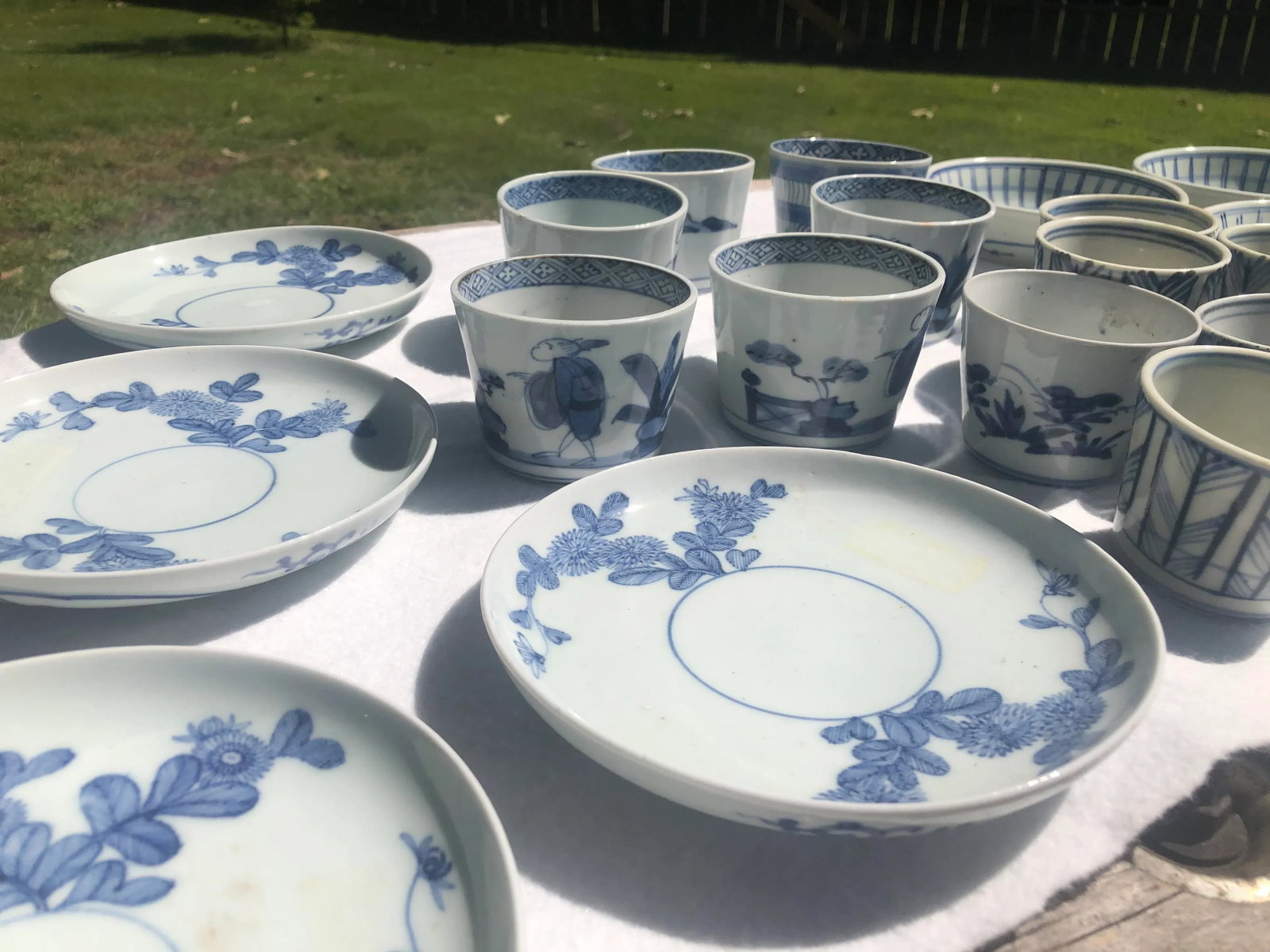 18th Century Edo-Period Japanese Arita Porcelain Dinnerware, 21 Pieces - 8