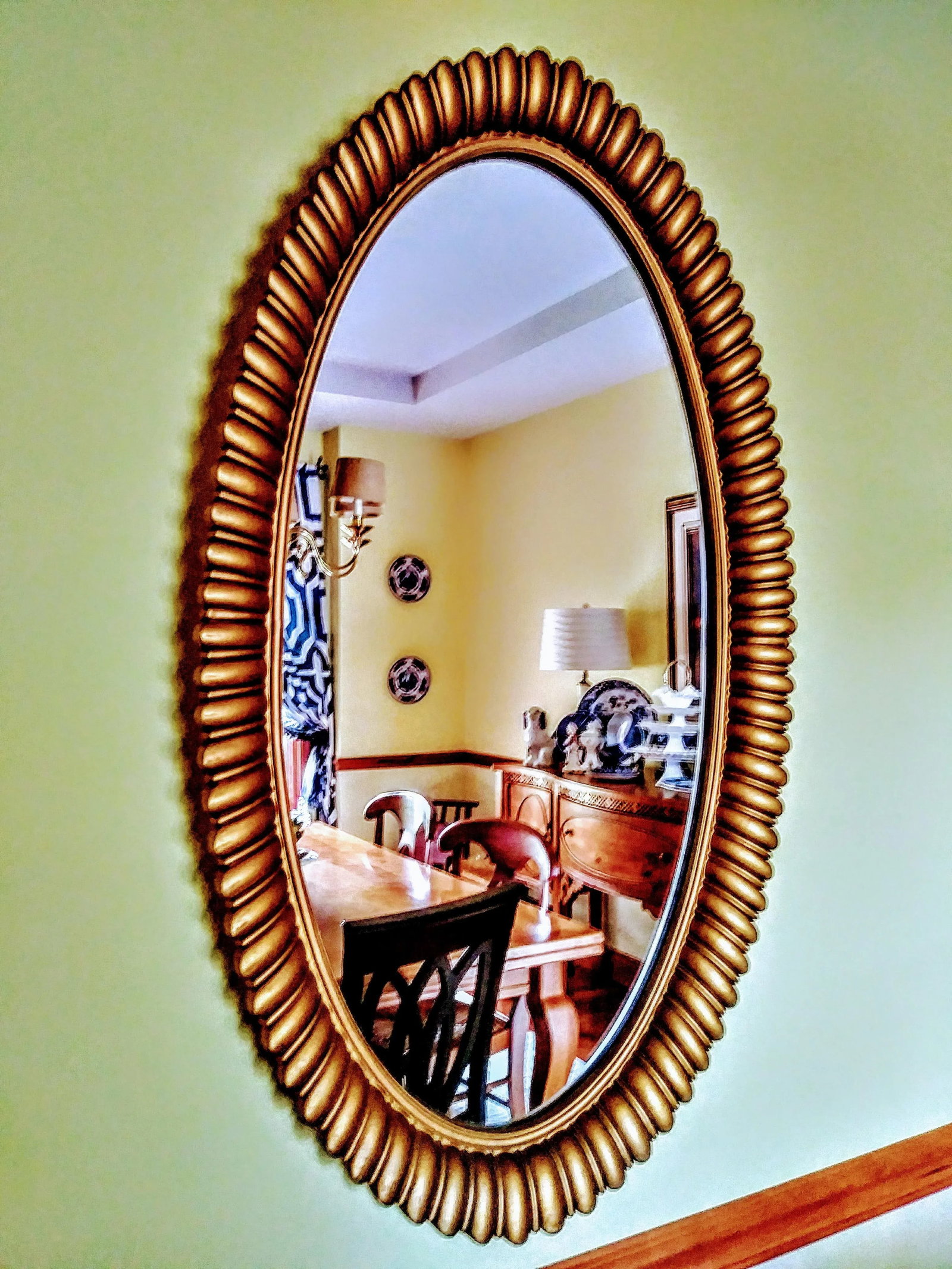 Mid 20th Century Hollywood Recency Gilt Sunflower Petal Mirror - 4