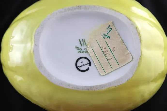 Mid 20th Century Mottahedeh Ceramic Melon Shape Lidded Tureen - 10