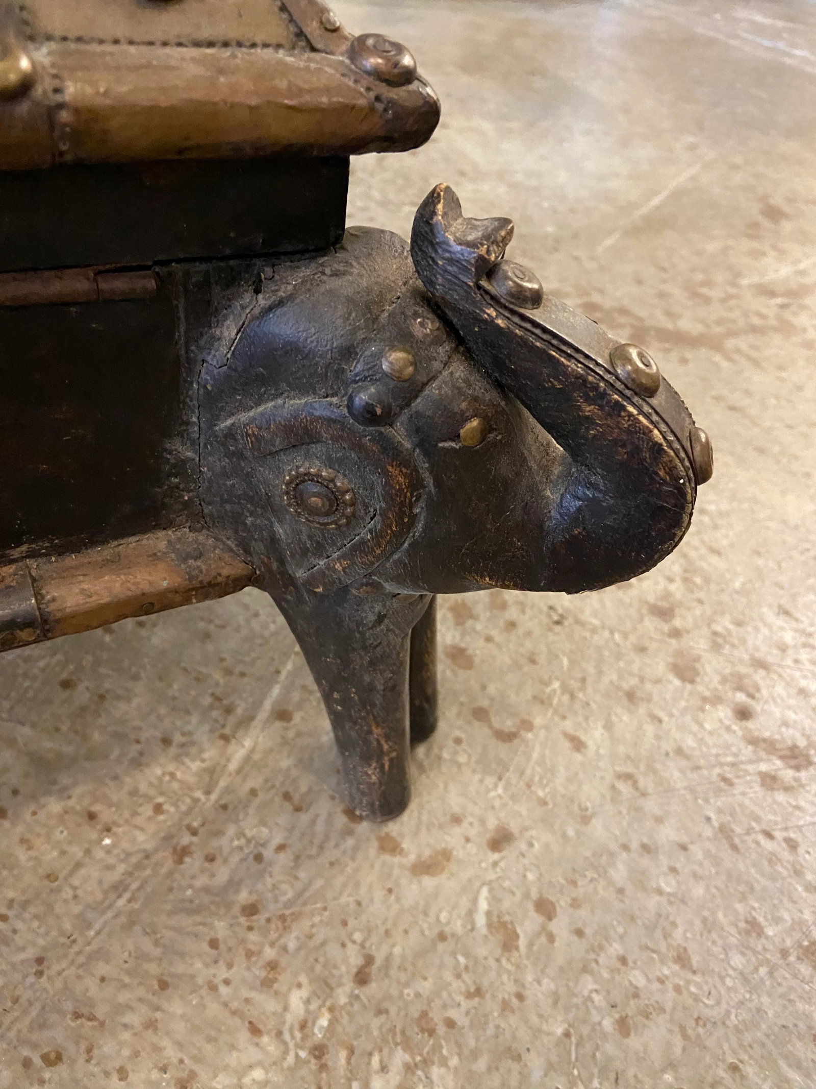 1920s Carved Wood Elephant Box - 6