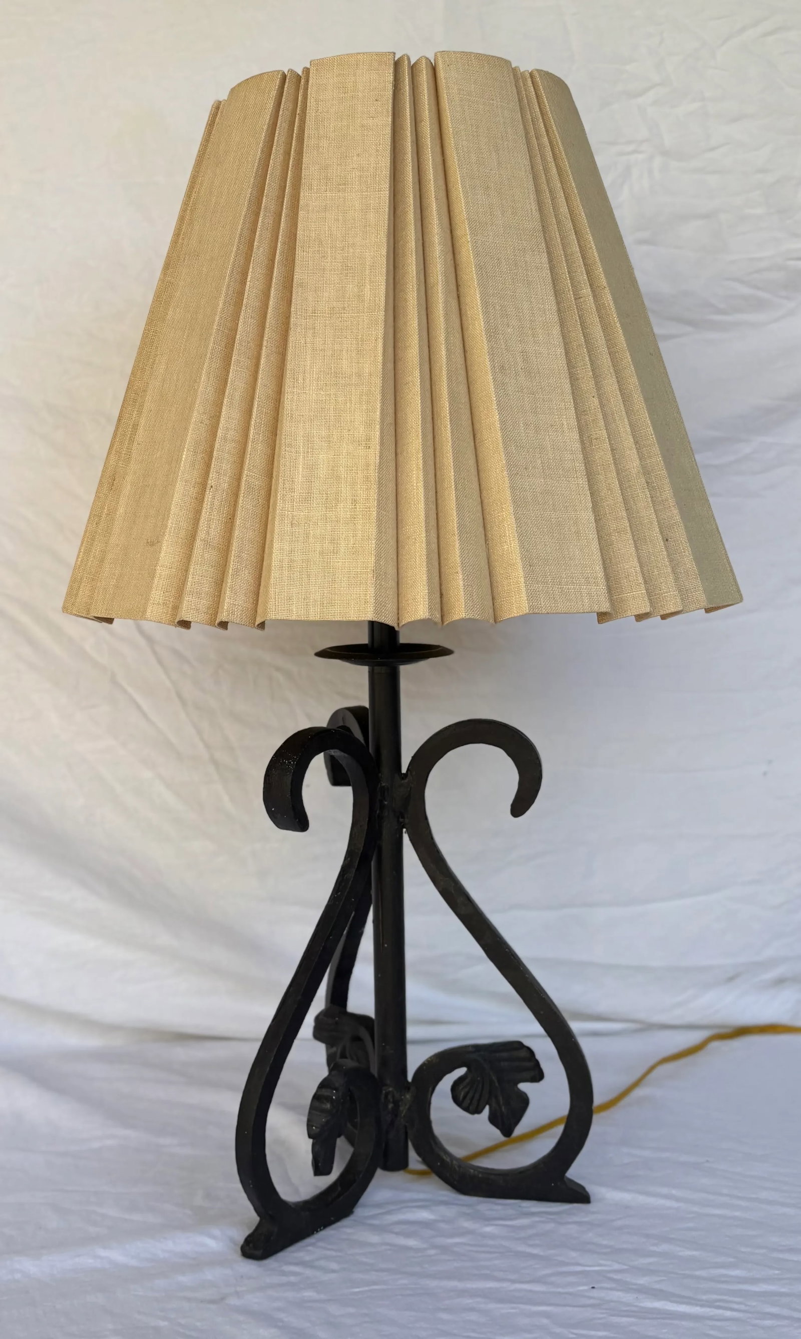 Late 20th Century Brutalist Wrought Iron Table Lamp With Shade - 3