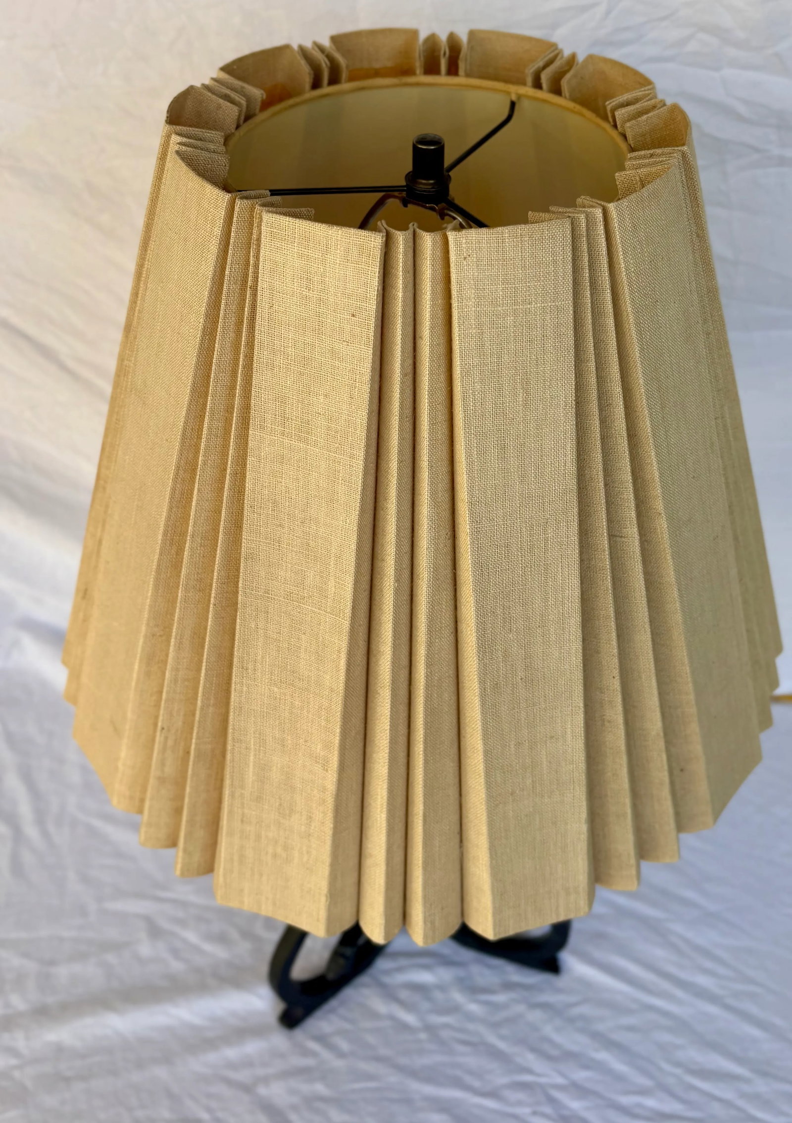 Late 20th Century Brutalist Wrought Iron Table Lamp With Shade - 9