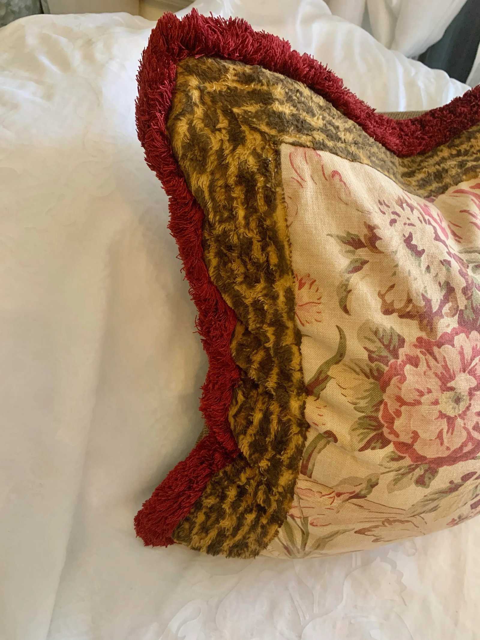 Vintage Ralph Lauren Guinevere Aragon Medieval Floral & Animal Print Decorative Pillow - 3