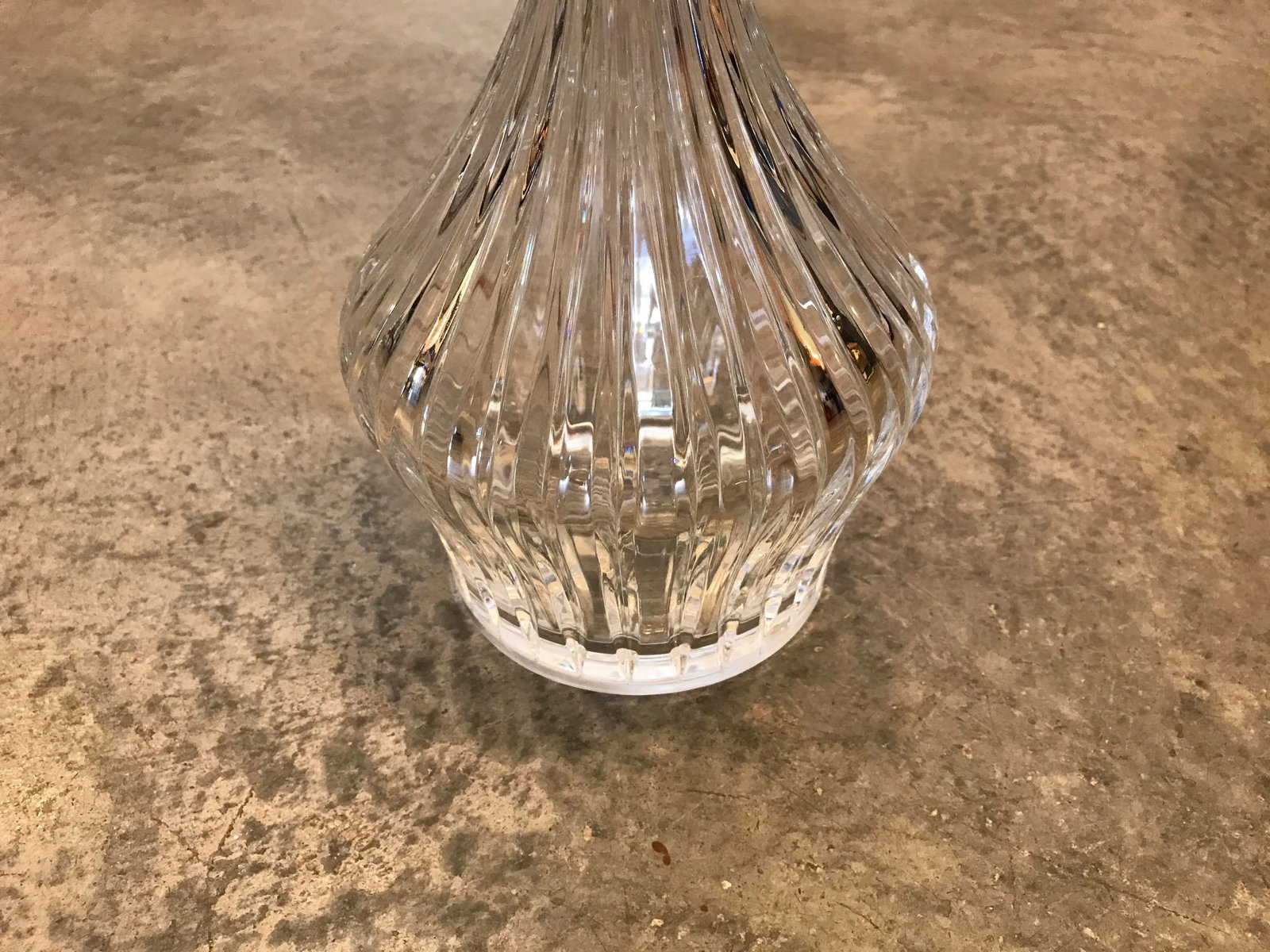 Mid 20th Century Fluted Glass Carafe With Stopper - 3