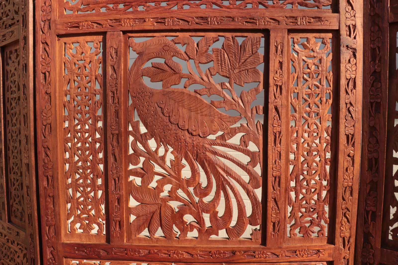 Late 20th Century Anglo-Indian Peacock Carved Teak 4-Panel Screen - 2