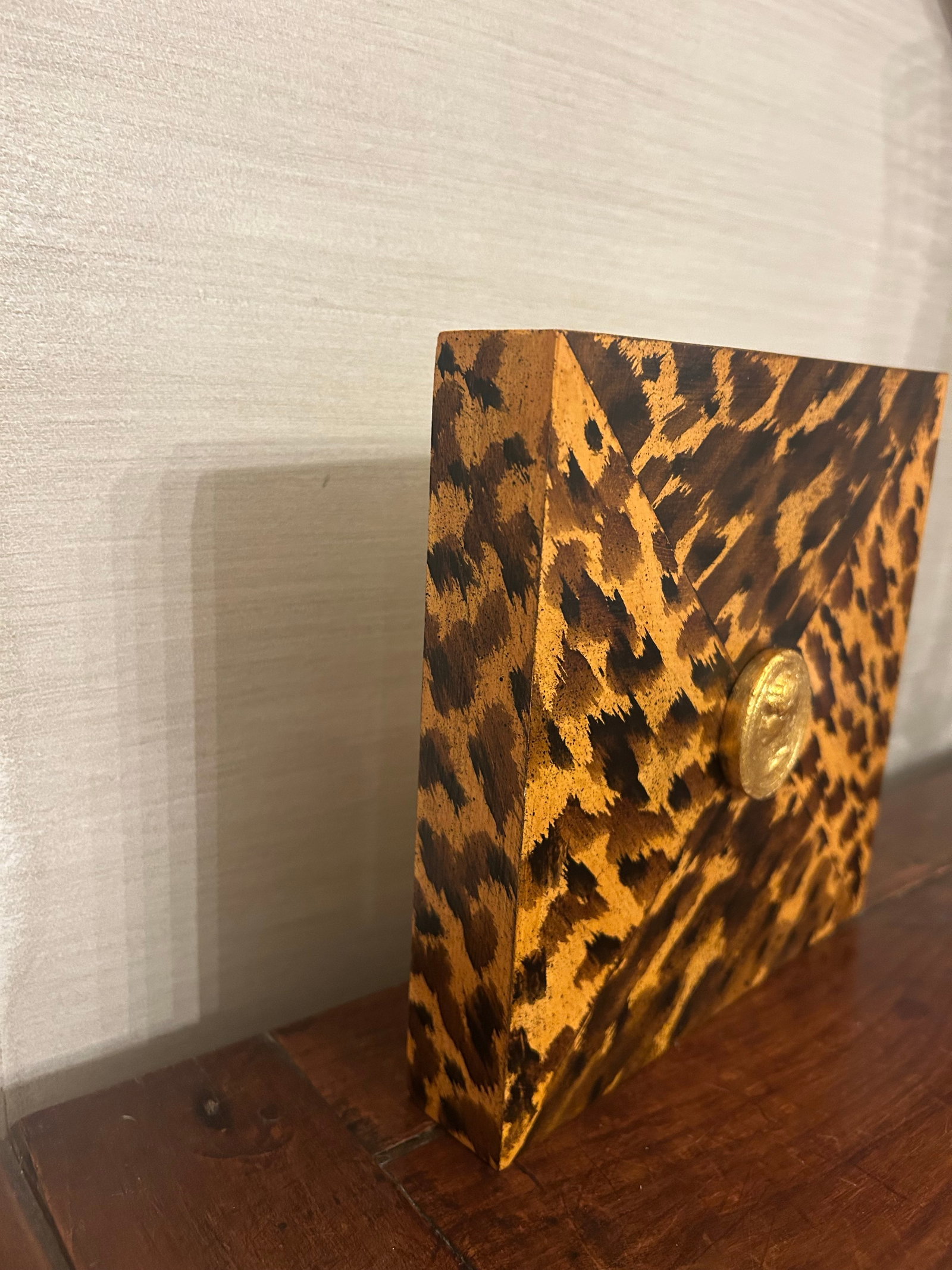 Faux Painted Tortoise Panel With Gilded Grand Tour Intaglio - 3