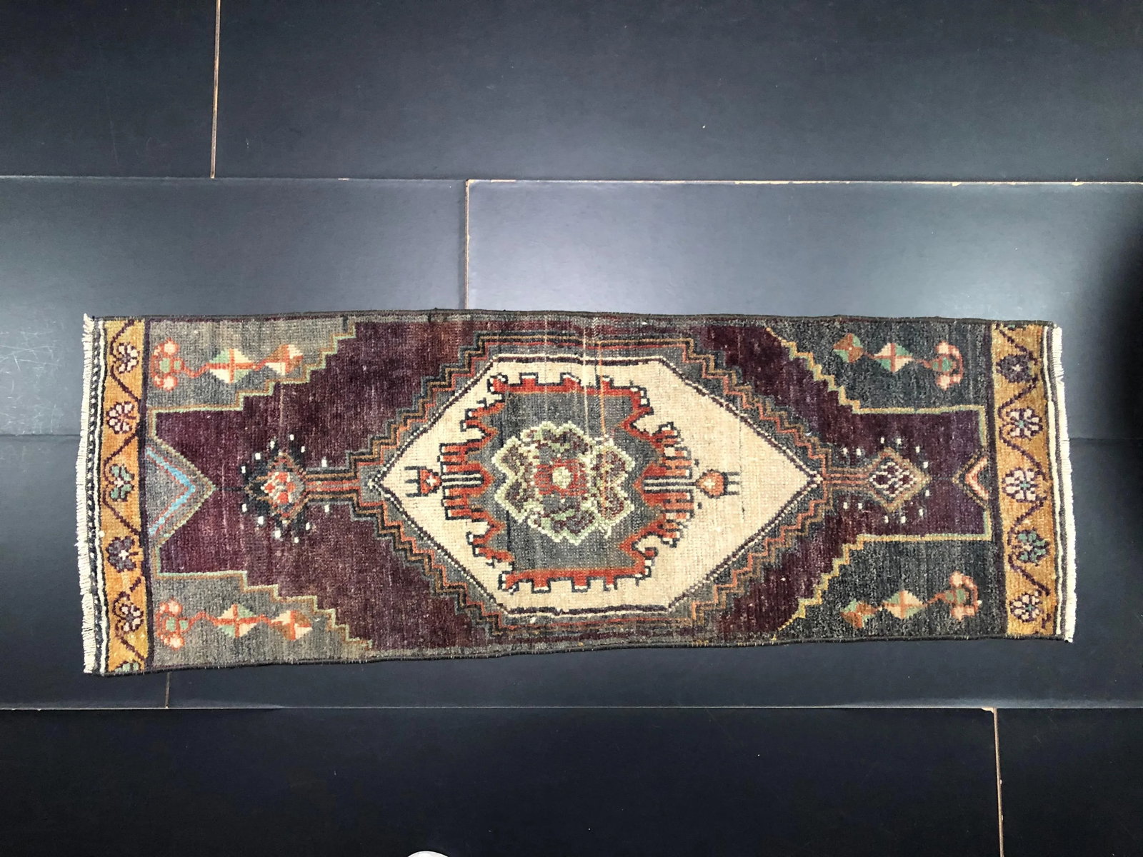 Vintage Traditional Turkish Handmade Red and Beige Small Rug - 6