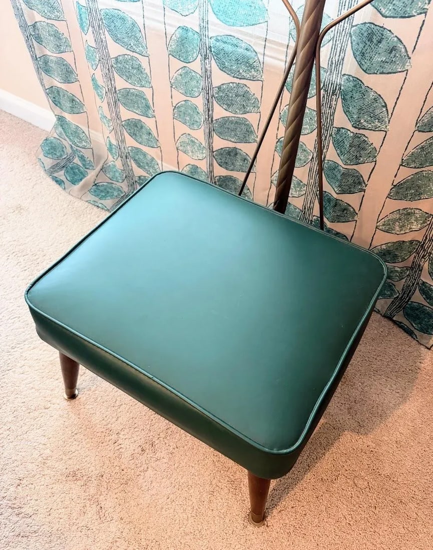1960s Vintage Valet Dressing Chair - 4