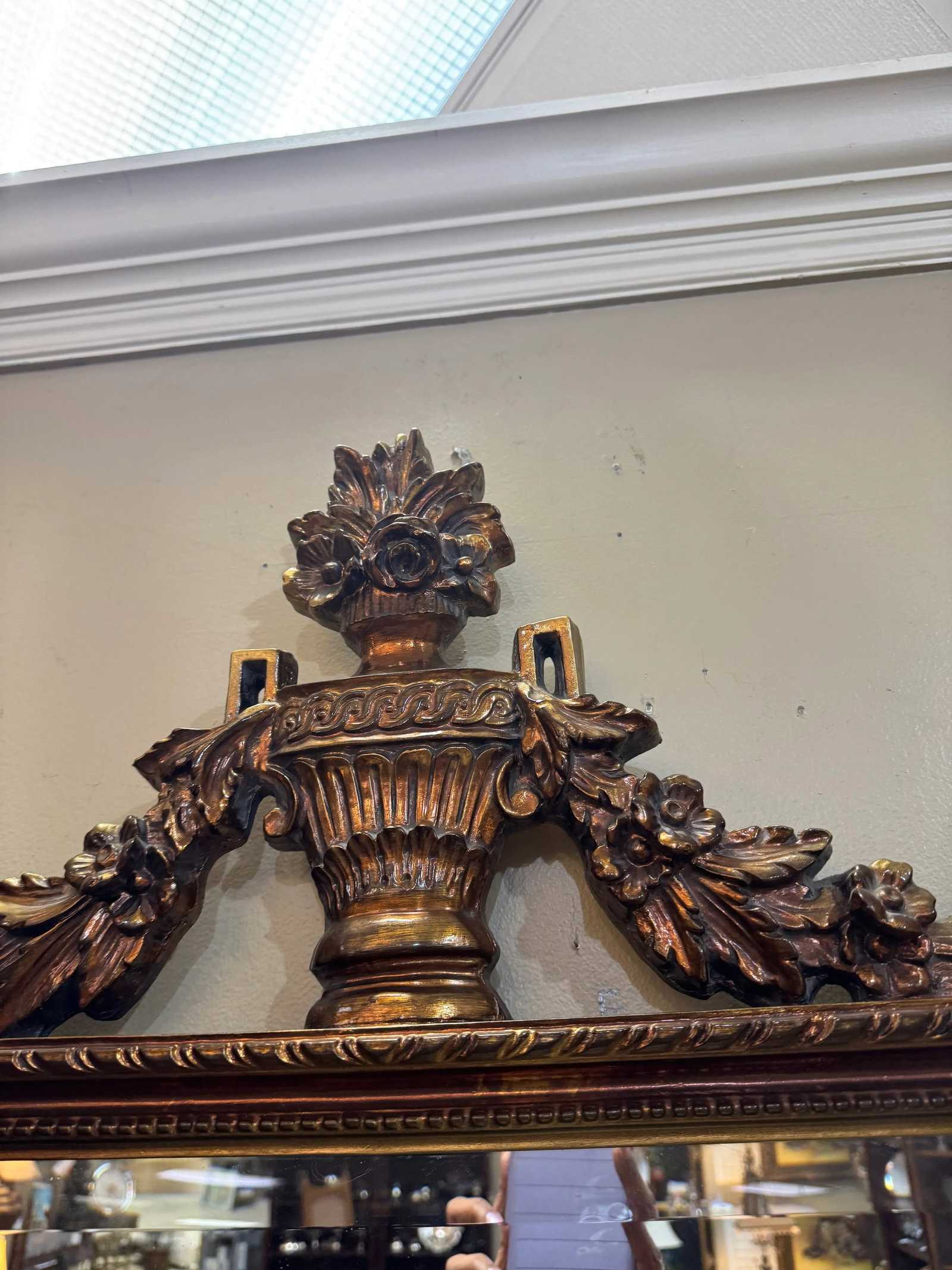 Vintage Carolina Mirror Company Giltwood Mirror in the Louis XV Style - 12