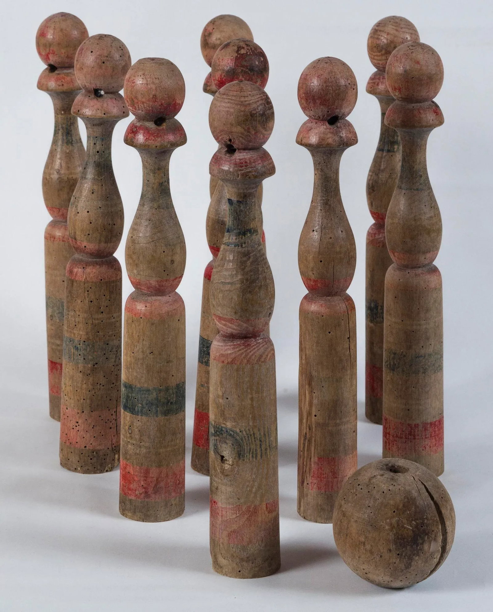 Vintage French Skittle Game 'Jeu De Quilles De Neuf', Circa 1920 - Set of 10 - 2