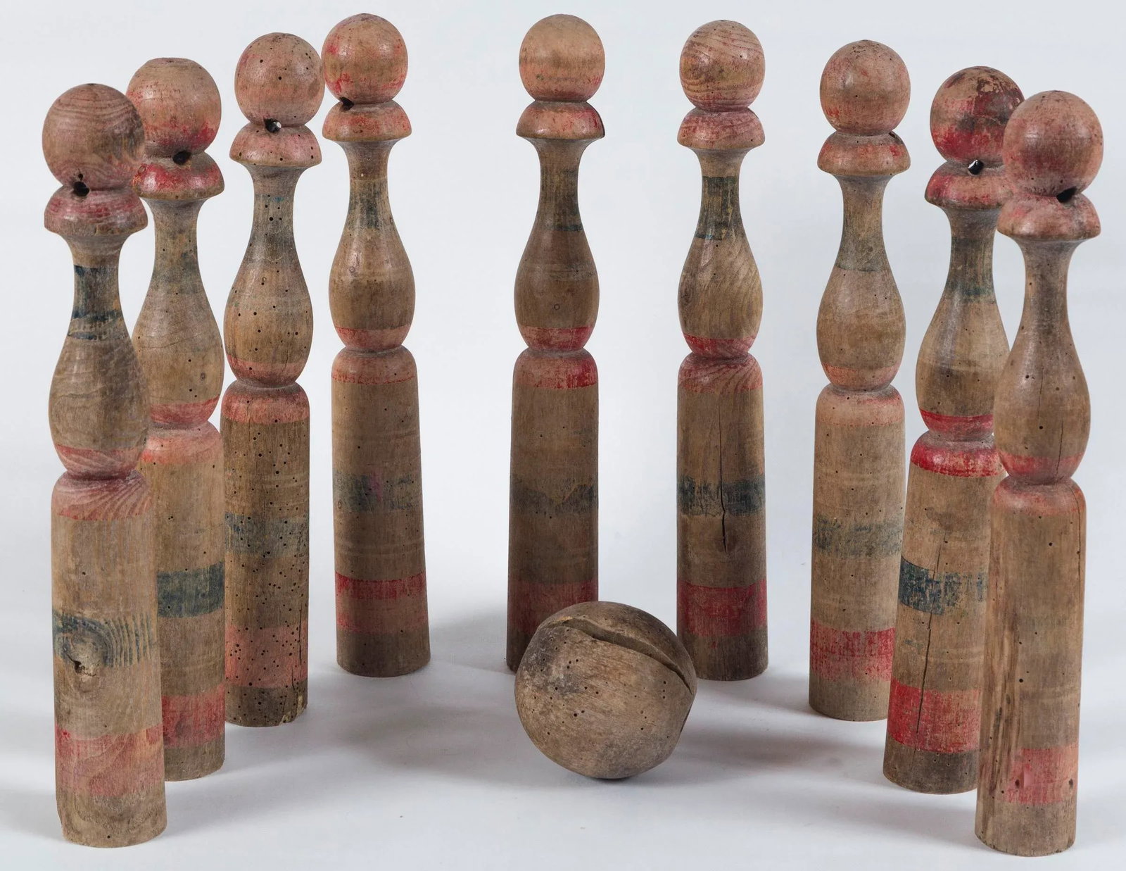 Vintage French Skittle Game 'Jeu De Quilles De Neuf', Circa 1920 - Set of 10 - 3