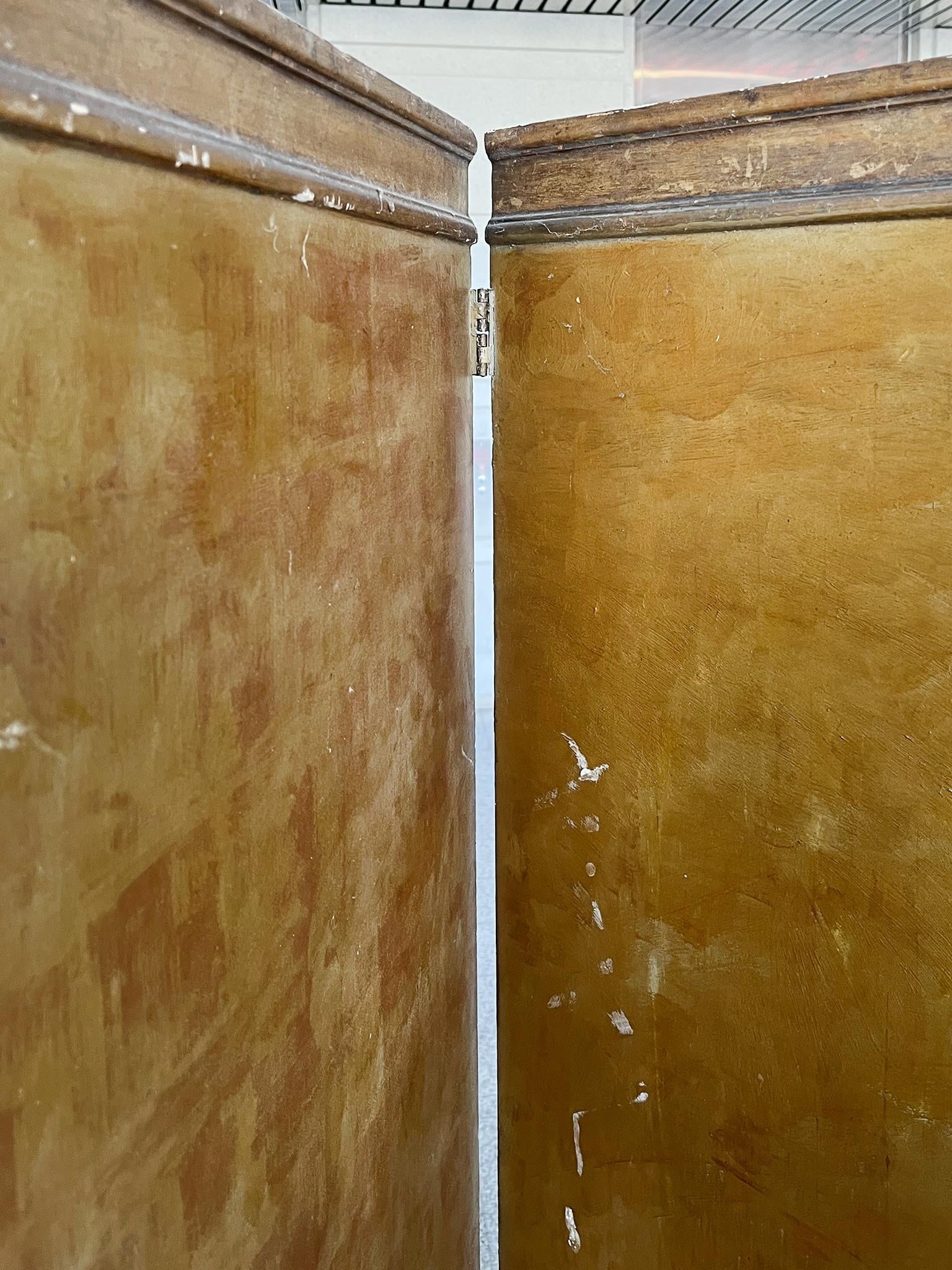 20th Century Three-Panel Gilt Folding Screen - 8