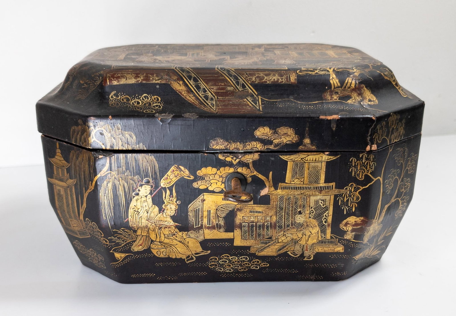 19th Century Chinese Chinoiserie Gilt Lacquer Tea Caddy Box - 2