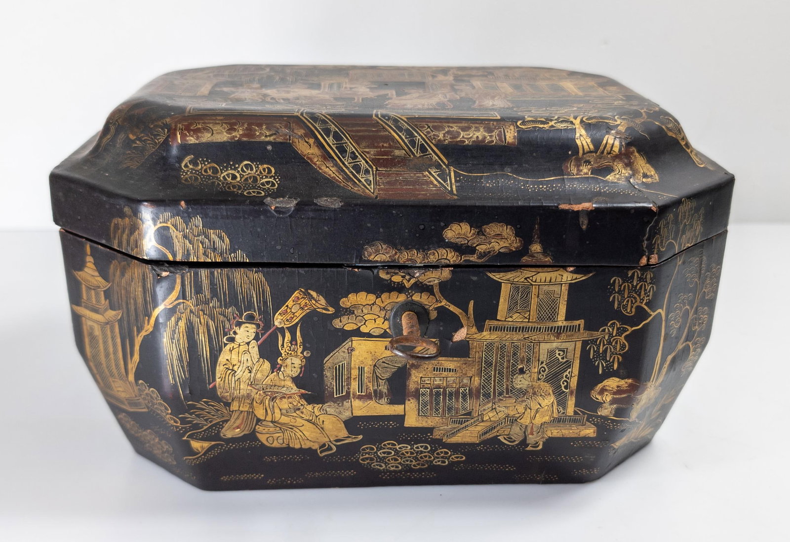 19th Century Chinese Chinoiserie Gilt Lacquer Tea Caddy Box - 3