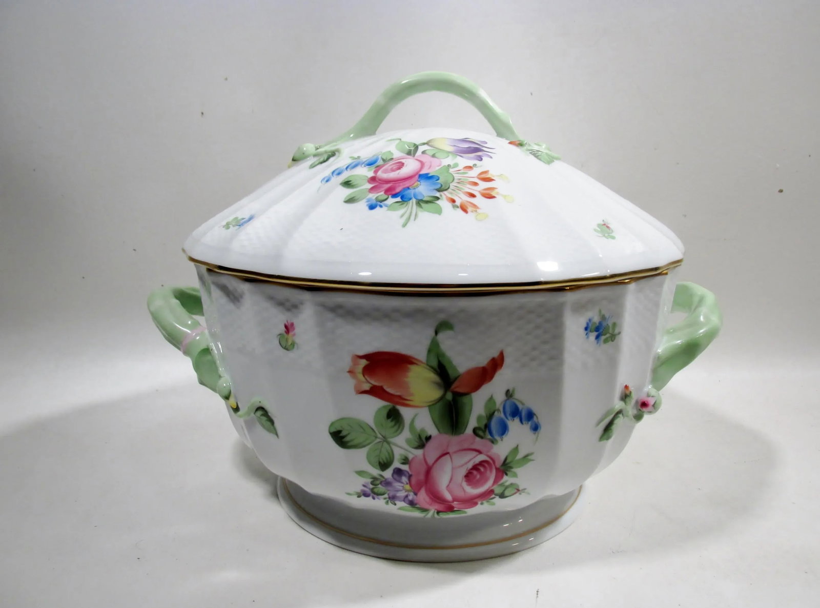 Late 20th Century Herend China Hungary Printemps Large Round Tureen - 12