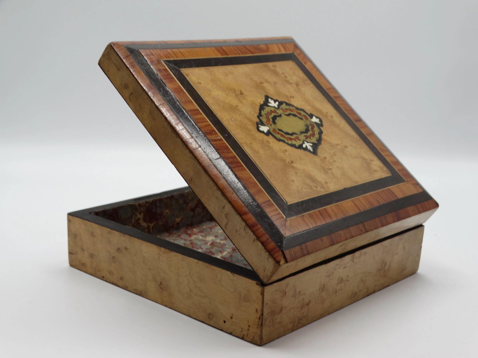 Antique French Boulle & Marquetry Box - 8