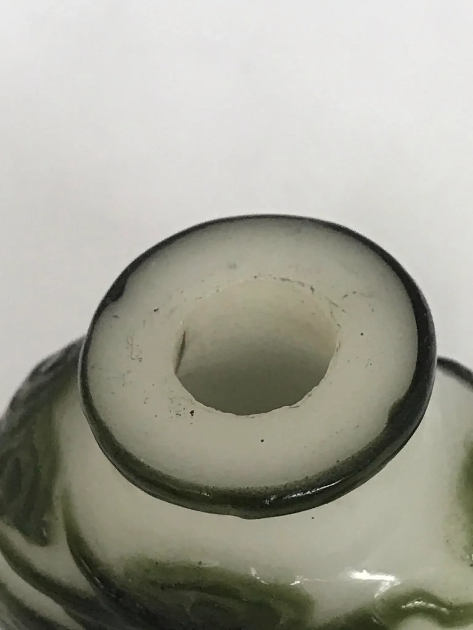 Antique Beijing Glass Snuff Bottle With Green Overlay of Dragons - 10