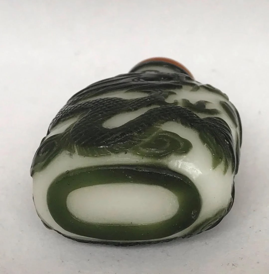 Antique Beijing Glass Snuff Bottle With Green Overlay of Dragons - 11