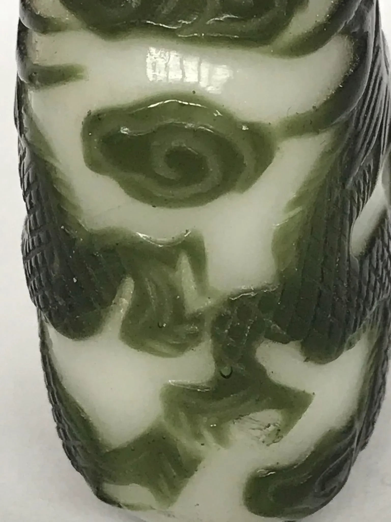 Antique Beijing Glass Snuff Bottle With Green Overlay of Dragons - 12