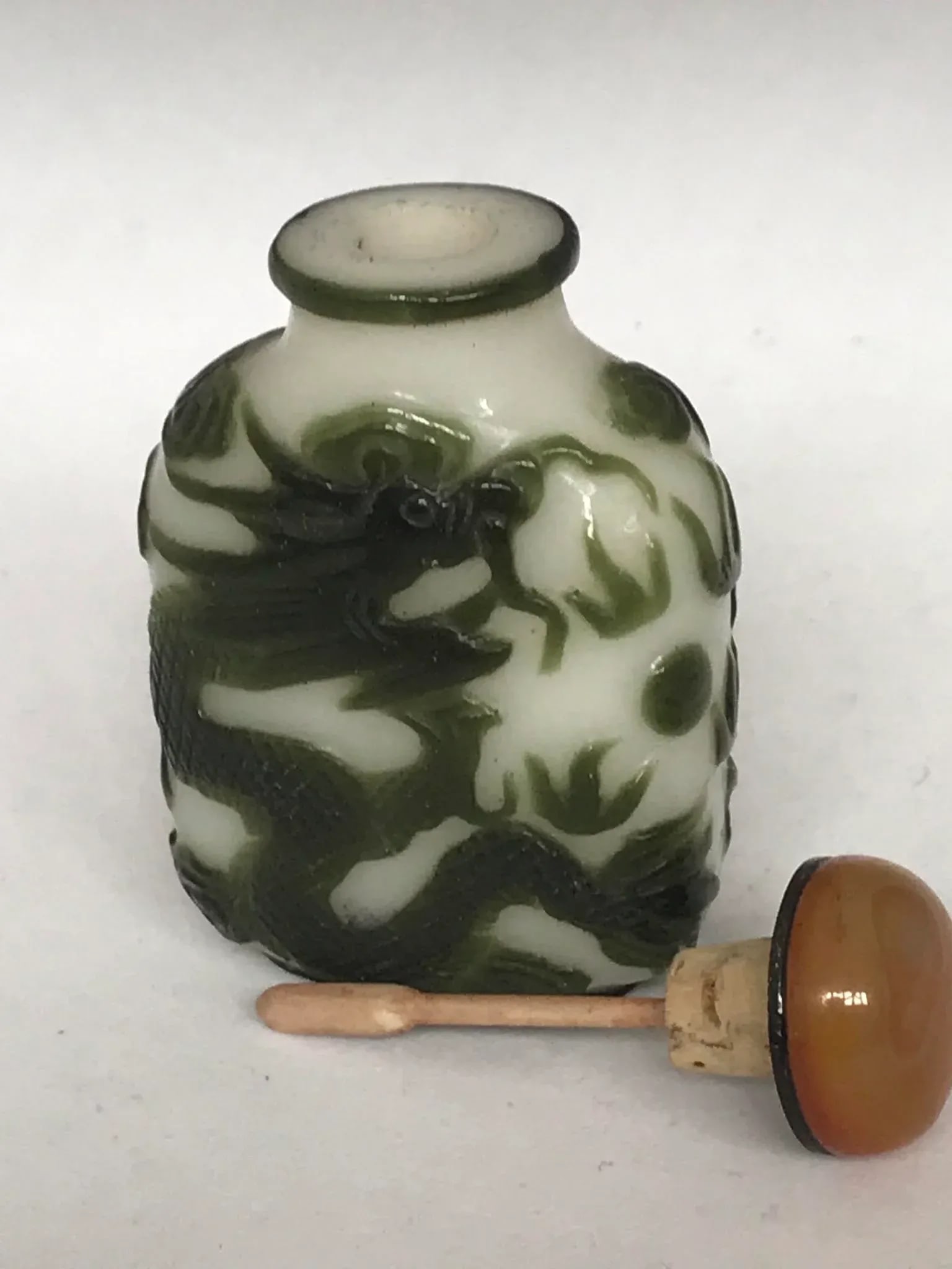 Antique Beijing Glass Snuff Bottle With Green Overlay of Dragons - 9