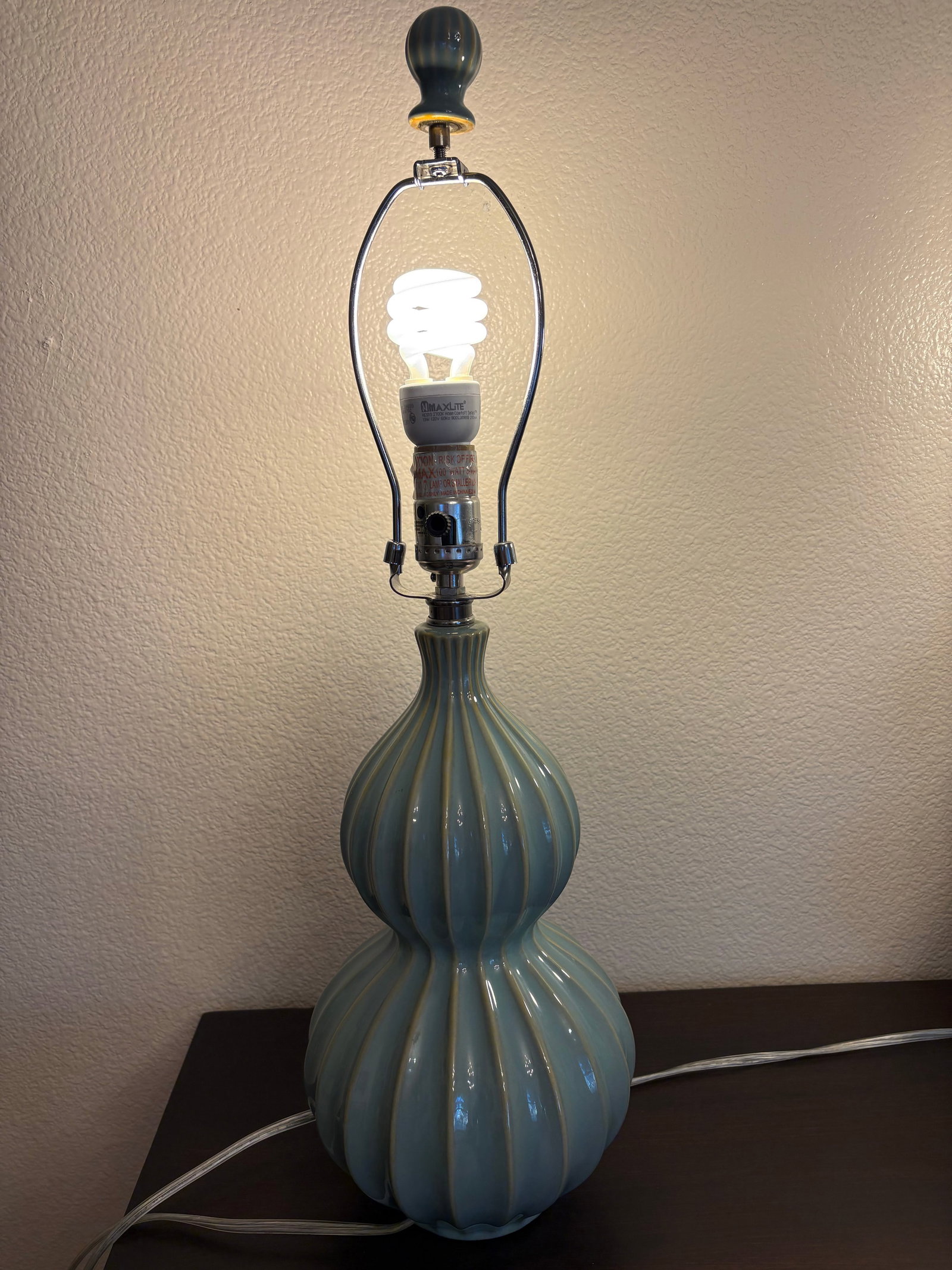 Mid Century Modern Ceramic Lamps, a Pair - 3