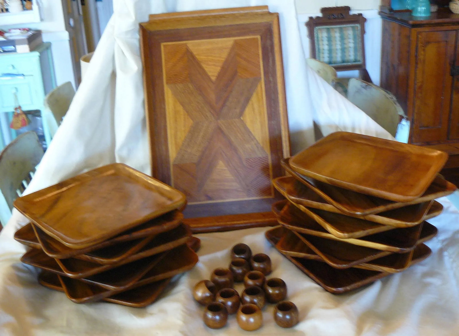 Vintage Mid 20th Century Teak Tray, Plate and Napkin Rings Picnic Set - 28 Pieces - 7
