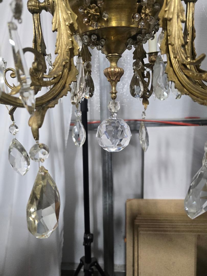 Early 20th Century French Rococo Revival Six Arm Gilt Bronze and Crystal Chandelier With Porcelain P - 12