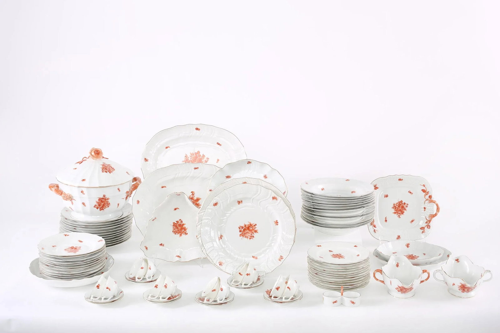 Mid 20th Century Herend Hungarian Dinner Service - 87 Pieces - 10