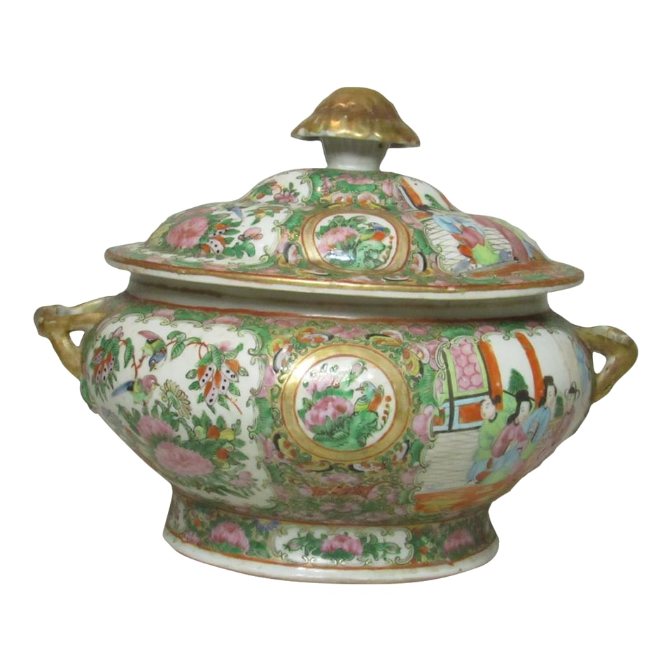 1900s Chinese Export Rose Medallion Porcelain Tureen (1 of 17)