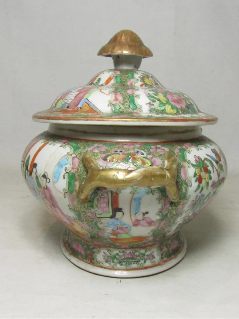 1900s Chinese Export Rose Medallion Porcelain Tureen - 3