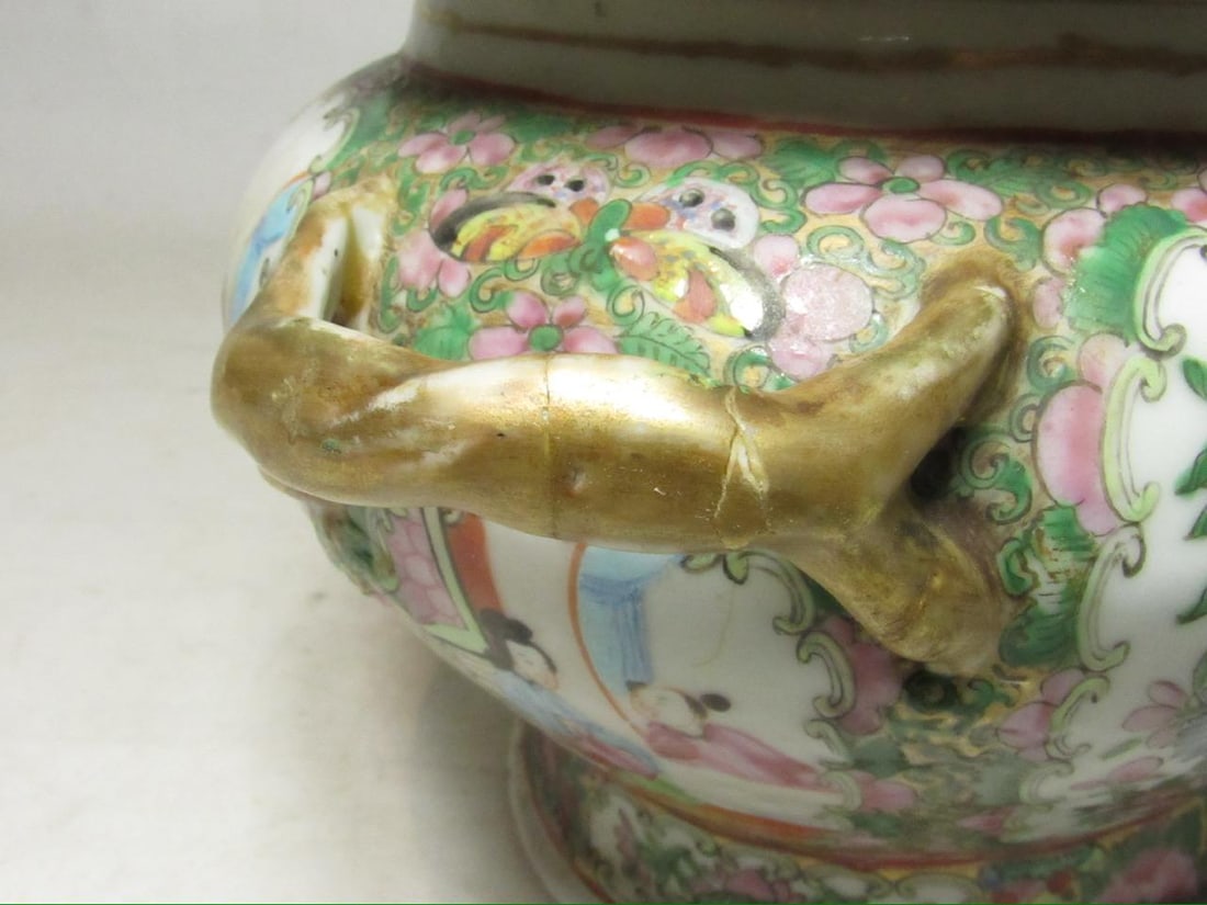 1900s Chinese Export Rose Medallion Porcelain Tureen - 5