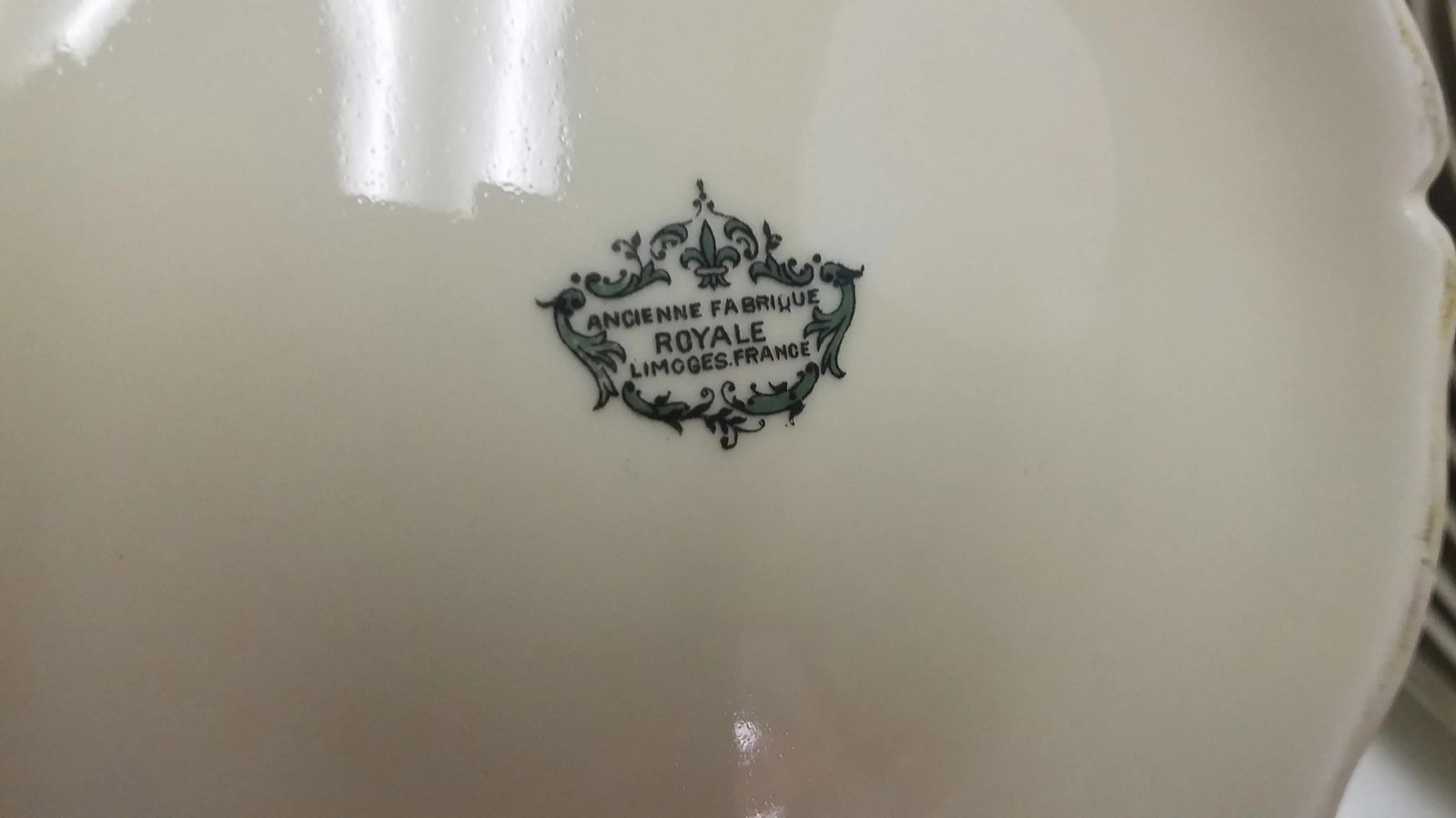 1950s French Limoges Porcelain Dinnerware Set- 26 Pieces - 9