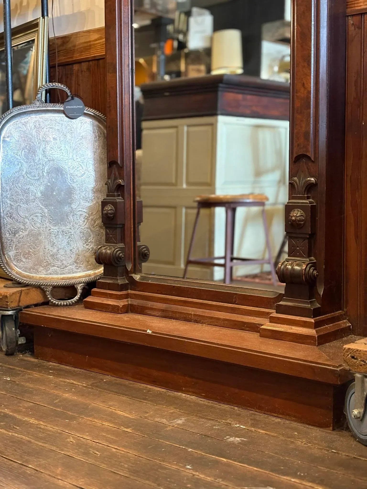 1910s Victorian Walnut Extra Tall Pier Mirror - 10