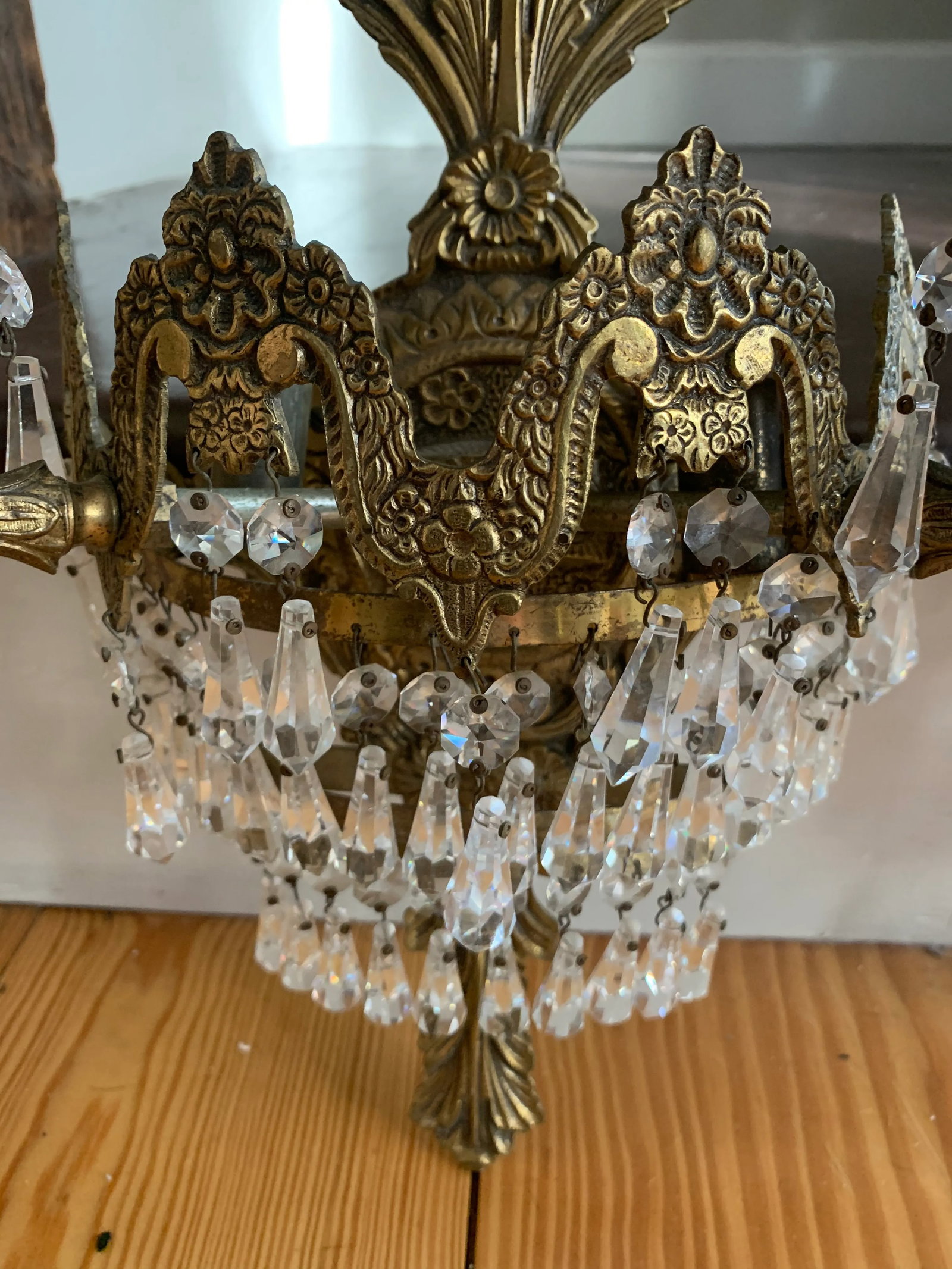 Early 20th Century French Art Deco Cut Crystal Sconces - a Pair - 10