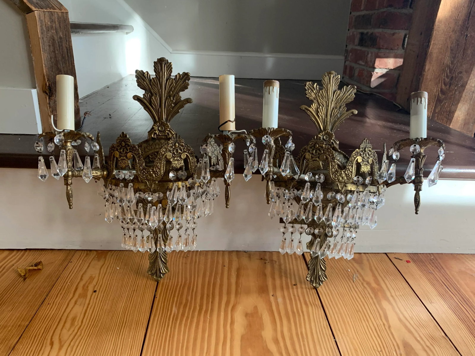 Early 20th Century French Art Deco Cut Crystal Sconces - a Pair - 13