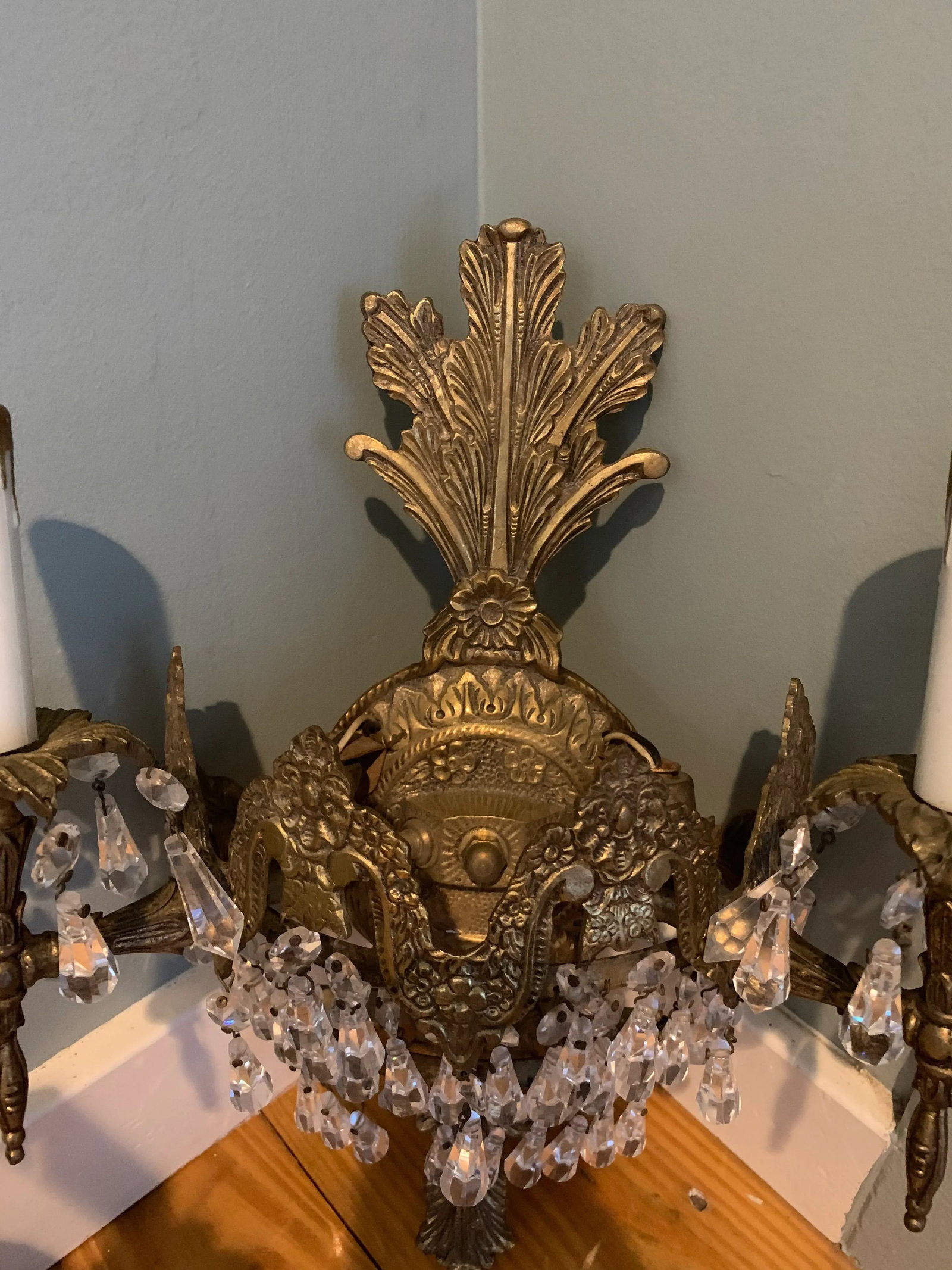 Early 20th Century French Art Deco Cut Crystal Sconces - a Pair - 3